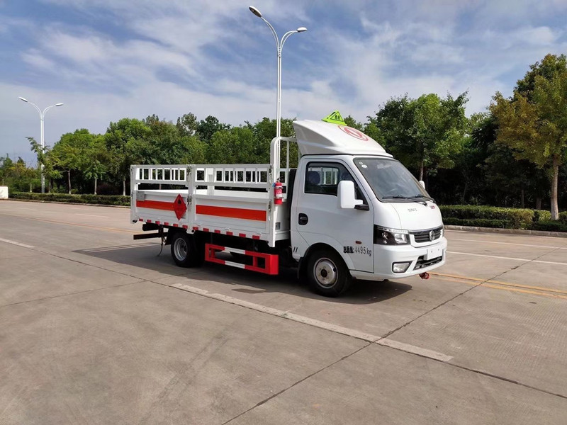 東風途逸3.1/3.5/3.9米（藍牌）柴油國六氣瓶車