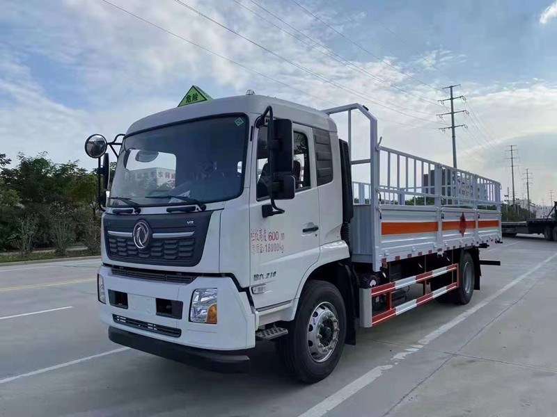 天錦6.2/6.6/6.8米（國六）氣瓶運輸車